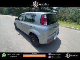 FIAT - UNO - 2014/2015 - Cinza - R$ 29.900,00