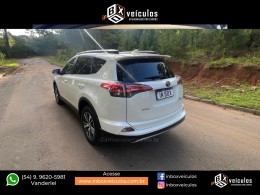 TOYOTA - RAV4 - 2018/2018 - Branca - R$ 127.900,00