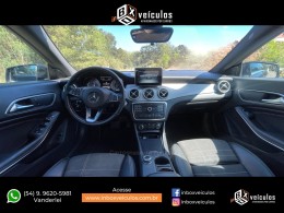 MERCEDES-BENZ - CLA 200 - 2016/2016 - Preta - R$ 119.900,00